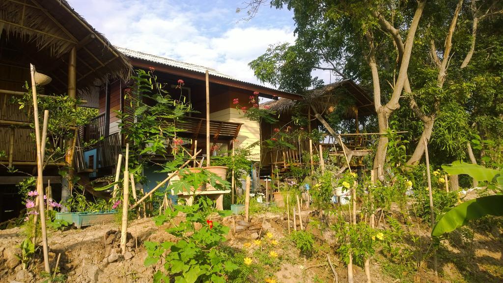 Cast Away Apartamento Nonthaburi Exterior foto