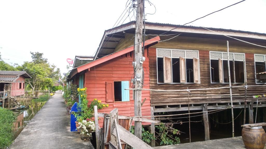 Cast Away Apartamento Nonthaburi Exterior foto