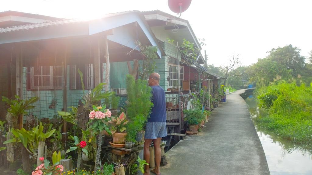 Cast Away Apartamento Nonthaburi Exterior foto