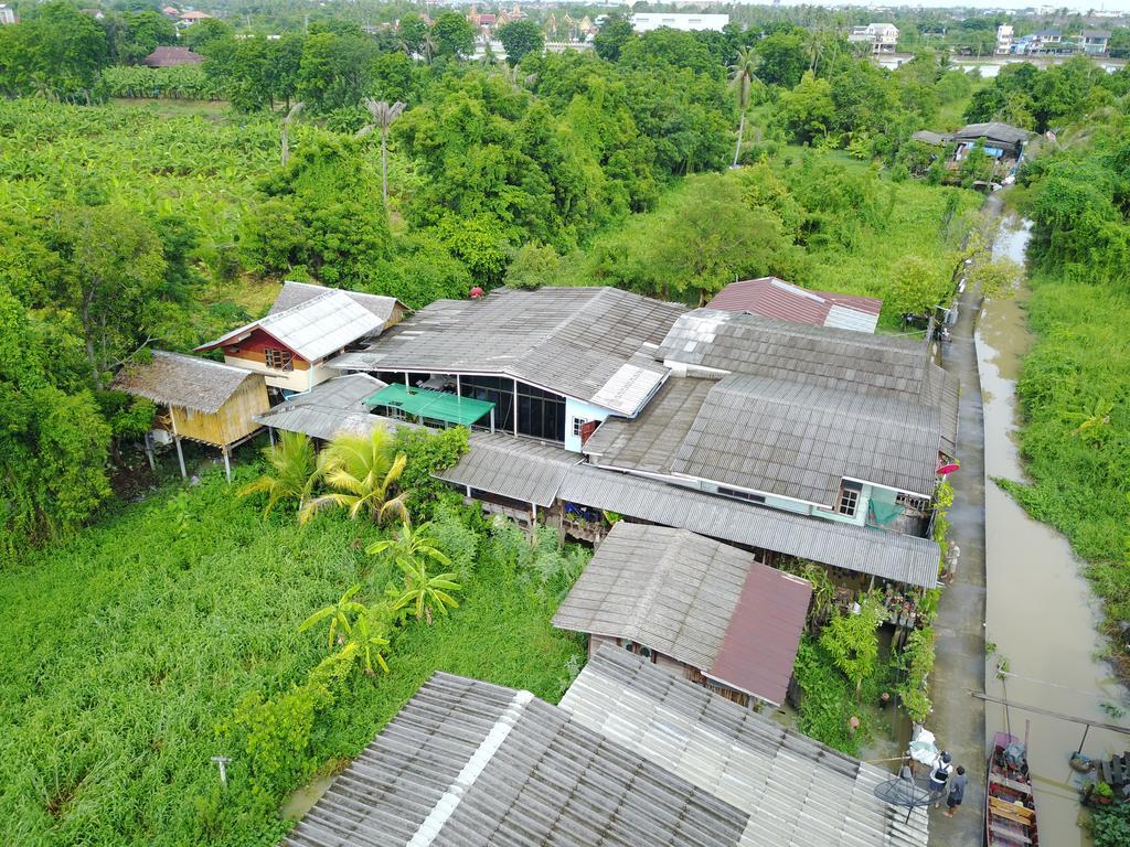 Cast Away Apartamento Nonthaburi Exterior foto