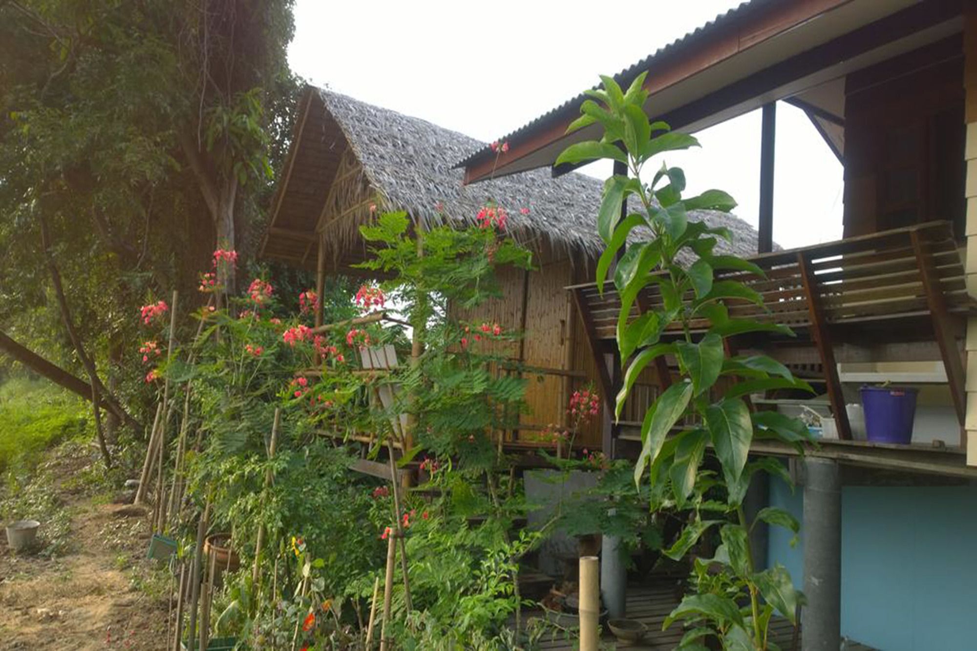 Cast Away Apartamento Nonthaburi Exterior foto