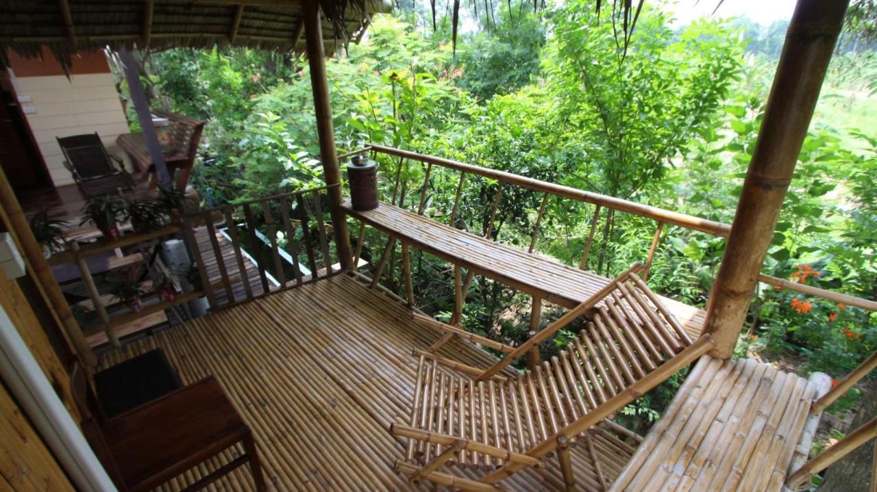 Cast Away Apartamento Nonthaburi Exterior foto