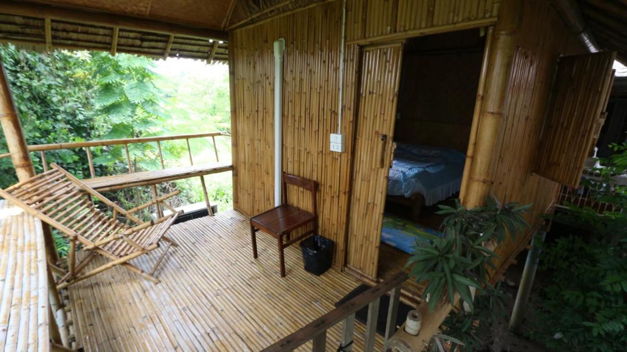 Cast Away Apartamento Nonthaburi Exterior foto